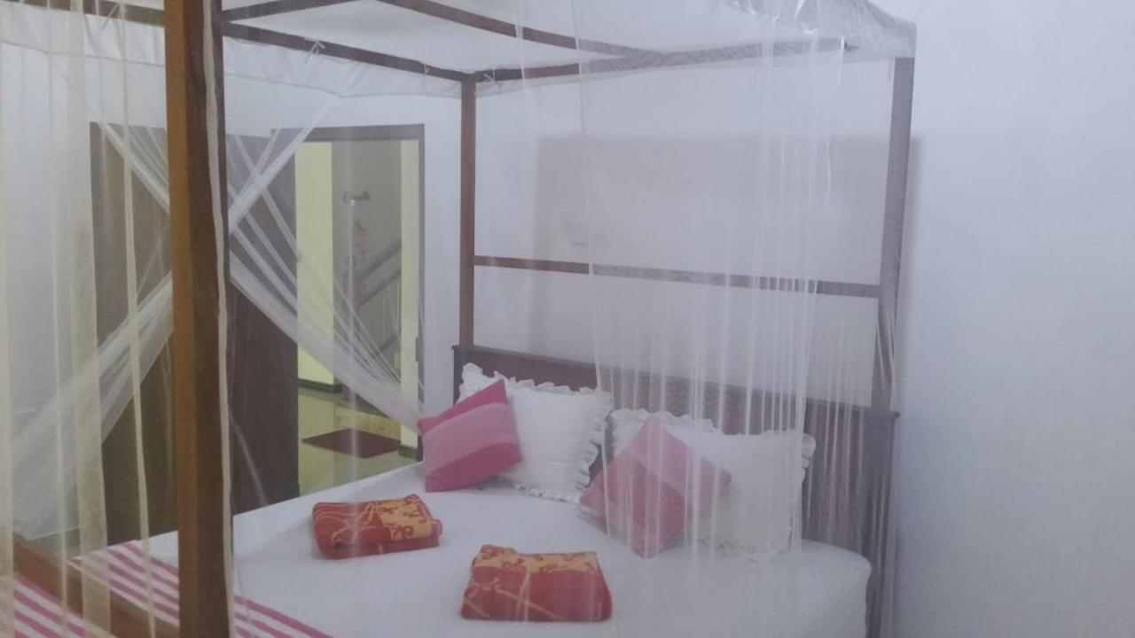 Appartement Breath House Hiriketiya à Dikwella Extérieur photo